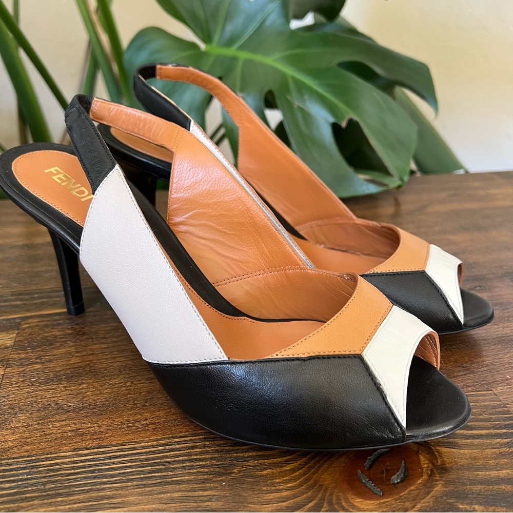 NEW!! FENDI Colorblock Slingback Heels EU 37.5 US7.5